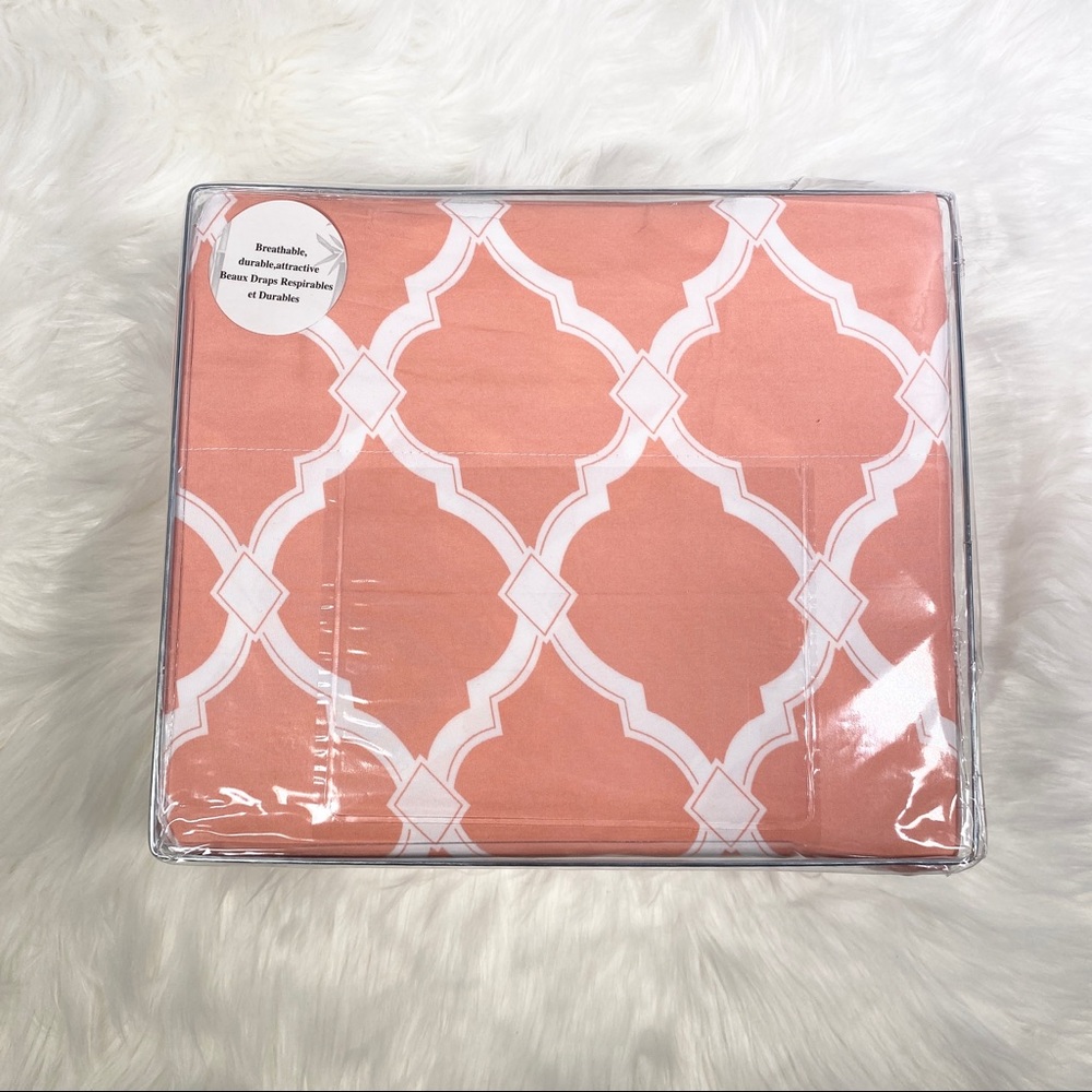 ⭐️SEE NEW LISTING⭐️Full 4pc Coral Arabesque Bedsheets - Picture 2 of 5